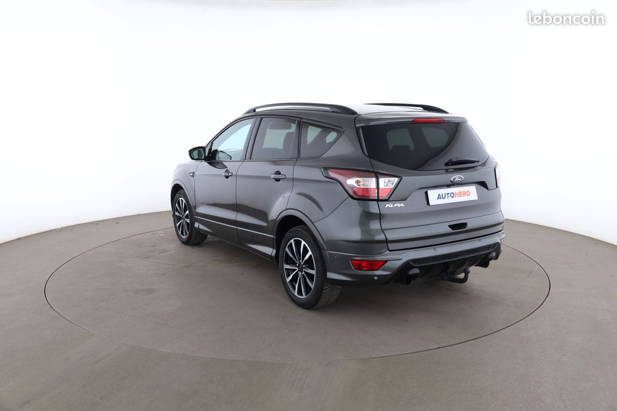 Ford Kuga 1.5 TDCi ST Line 4x2 120 ch (image 2)