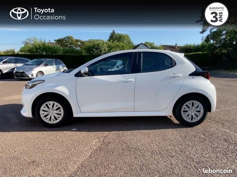 Toyota Yaris 120 VVT-i Dynamic Business 5p MC24 (image 24)