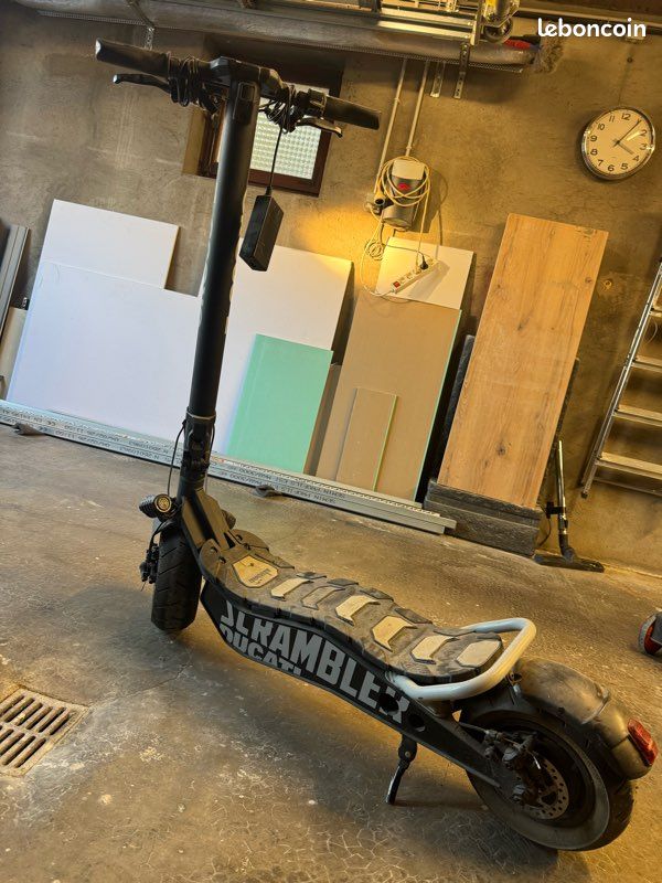 Trottinette ducati (image 2)