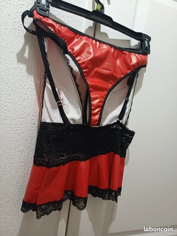 Bel ensemble lingerie (neuf) (image 5)