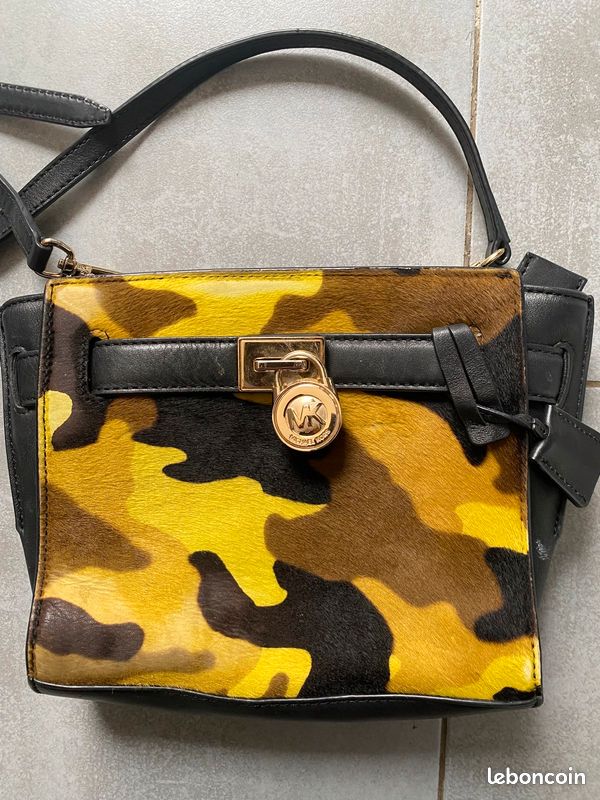 Sac bandoulière Michael Kors fourrure et cuir (image 1)