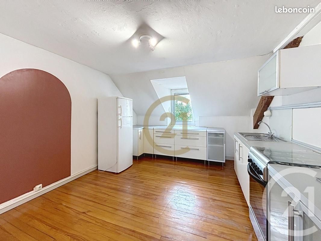 Appartement 3 pièces 74 m² · à Belfort · 74 m² · 590 €