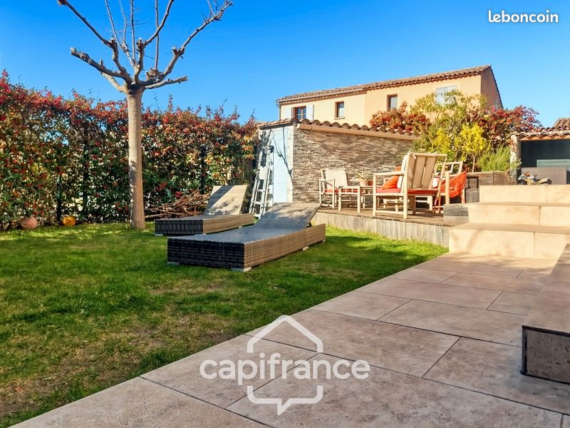 Maison 4 pièces 101 m² · à Mallemort · 101 m² · 364 000 €
