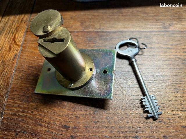 1 Canon De Serrure Acier DENY Avec 1 Clé (neuf, Sans Emballage)