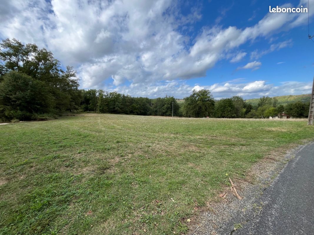 Terrain constructible · à Cazals · 35 000 €
