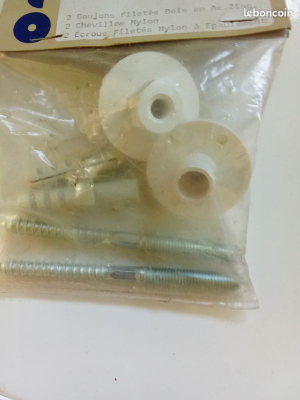 Kit de fixation pour lavabo neuf (image 1)
