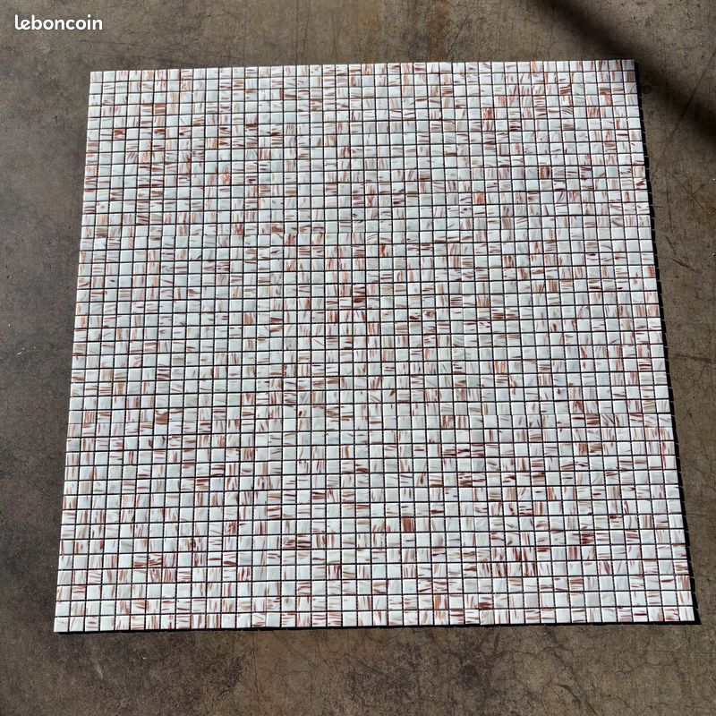 Plaque de mosaïque en pâte de verre de coloris blanc (image 3)