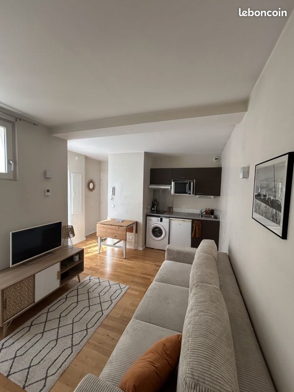 Appartement 2 pièces 28 m² · à Paris · 28 m² · 1 200 €