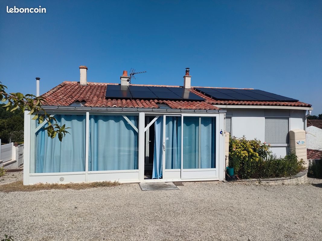 Maison 4 pièces 86 m² · à Dampierre-sur-Boutonne · 86 m² · 195 000 €