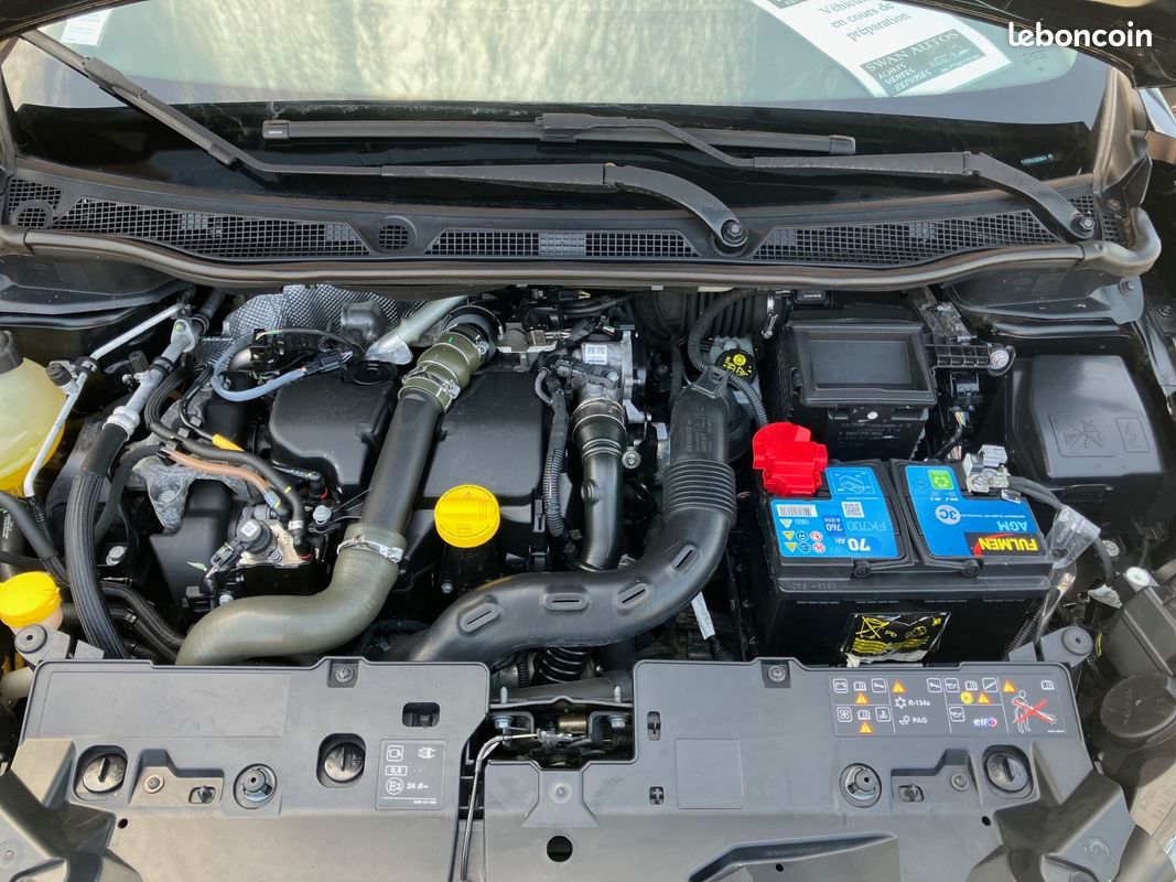 RENAULT CAPTUR BUSINESS dCi 90 Energy eco² Business E6 (image 15)