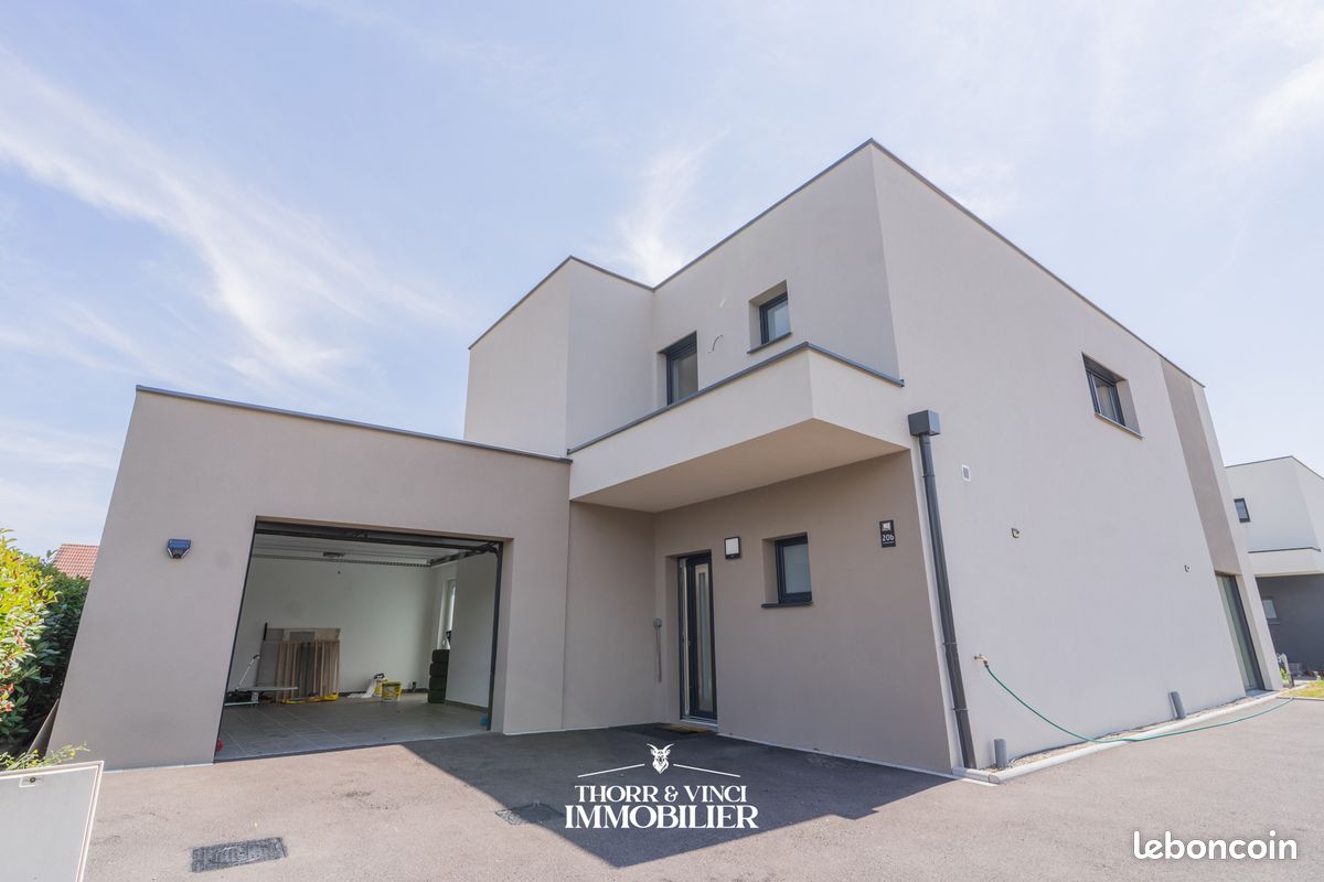 Maison 6 pièces 132 m² · à Sainte-Croix-en-Plaine · 132 m² · 475 000 €
