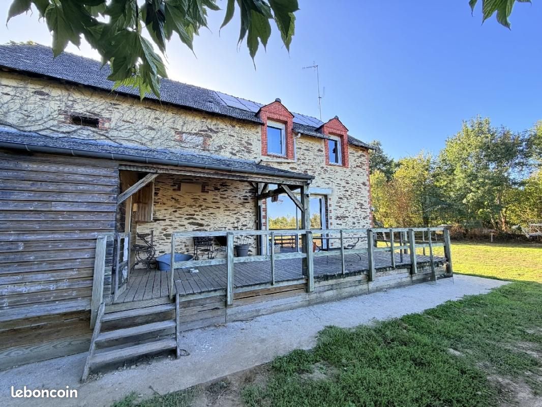 Maison 4 pièces 116 m² · à Segré-en-Anjou Bleu · 116 m² · 219 770 €