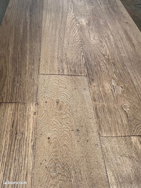 Parquet massif vieux chêne (image 1)