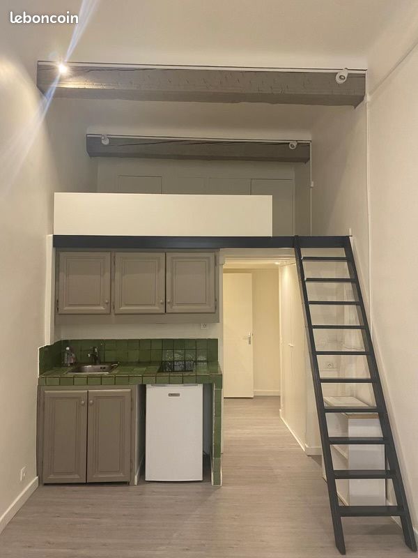 Appartement 1 pièce 21 m² · à Aix-en-Provence · 21 m² · 678 €