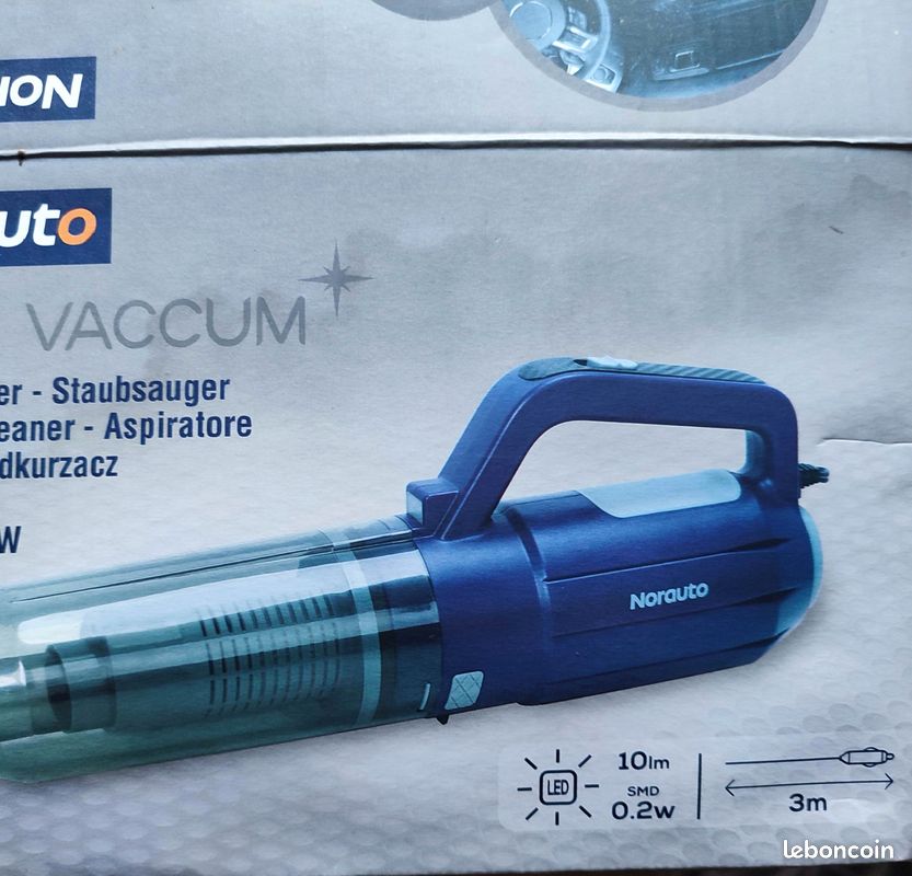 Aspirateur De Voiture 12V - Branchement Allume-Cigare - Main - Modèle CARVACCUM - Neuf
