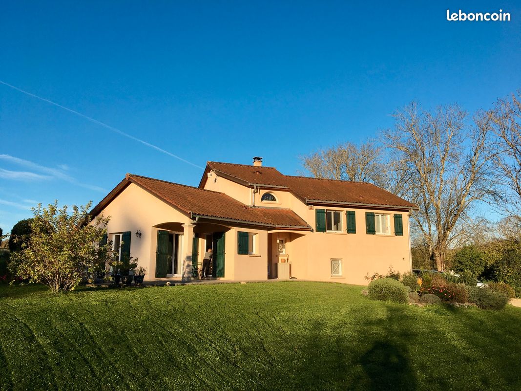 Maison 5 pièces 140 m² · à Sermérieu · 140 m² · 365 000 €