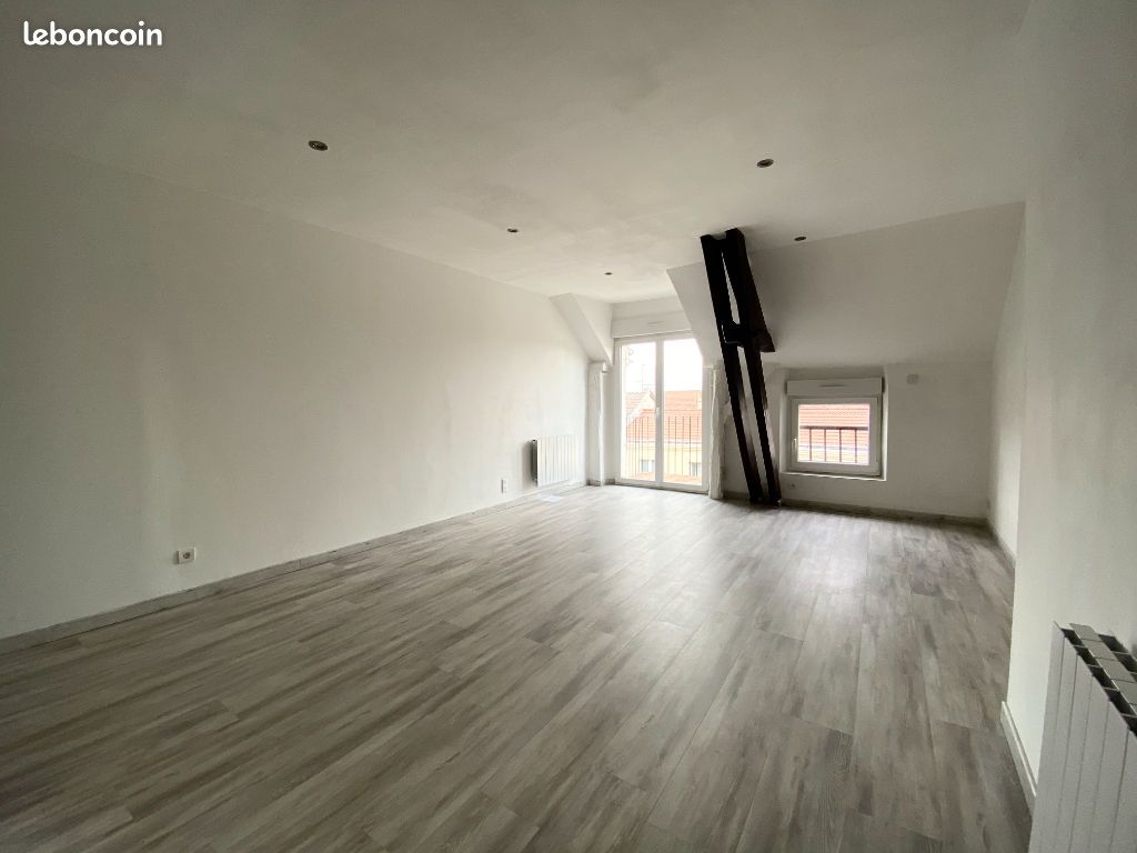 Appartement a louer chalons-en-champagne - 3 pièce(s) - 79 m2 - Surfyn