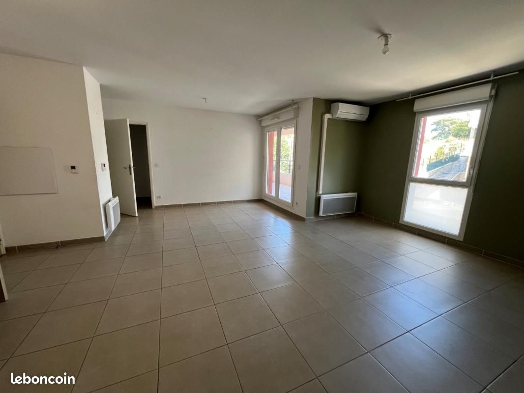Appartement 4 pièces 78 m² · à Aubagne · 78 m² · 1 082 €
