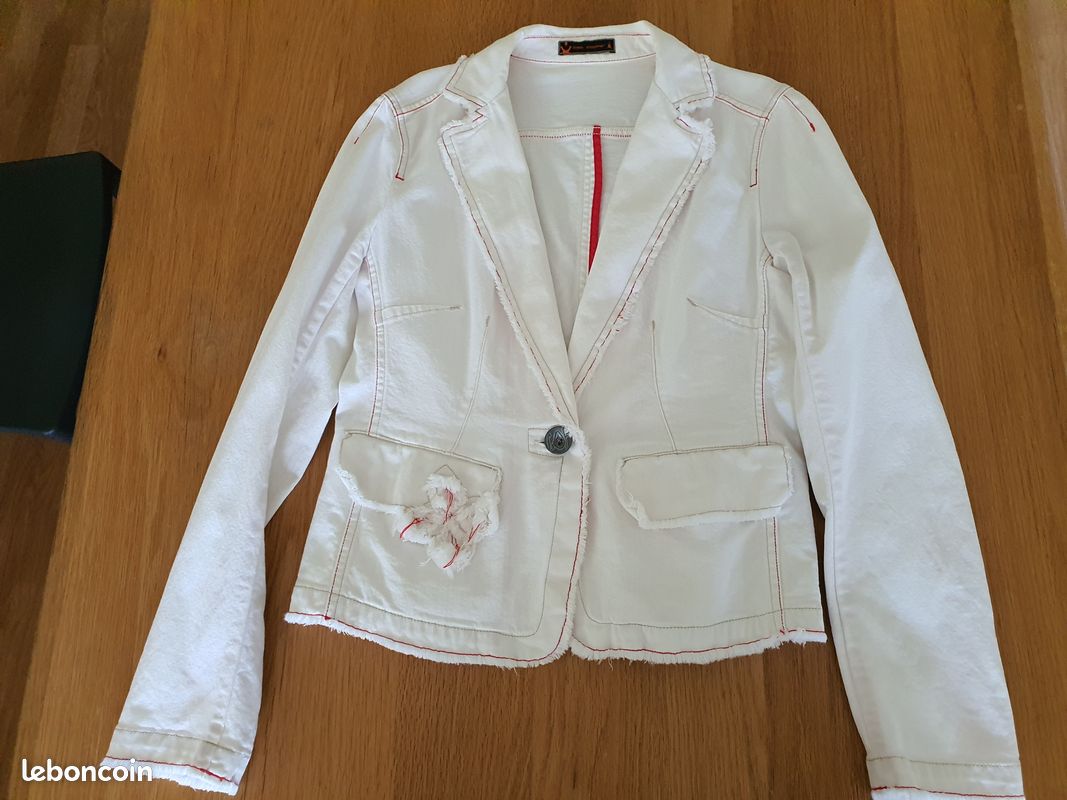 326-Veste jeans blanc liseré rouge Cop Copine T40 (image 1)