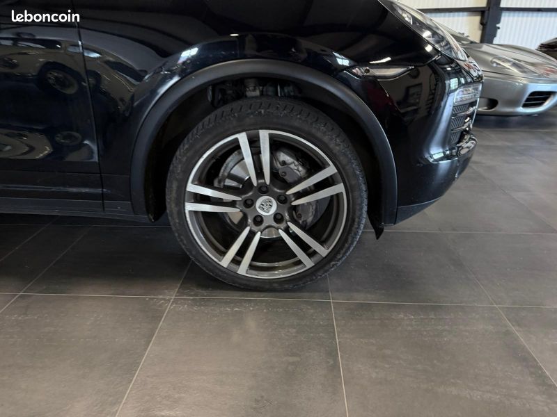 Porsche CAYENNE (958) V6 TIPTRONIC (image 3)