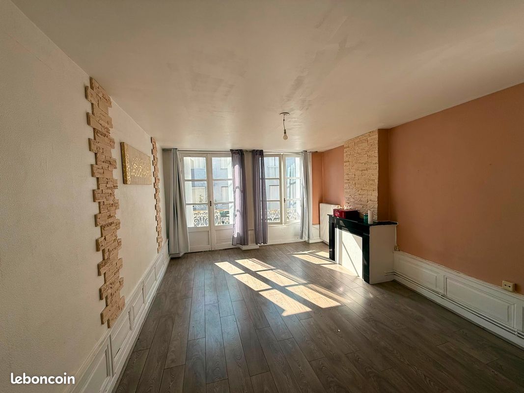 Appartement 2 pièces 56 m² · à Firminy · 56 m² · 470 €