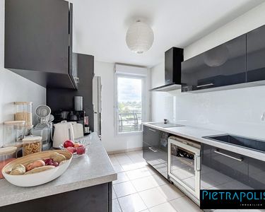 Appartement 299 000 € - 74 m²