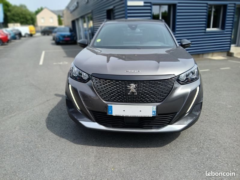 Peugeot 2008 (2) BLUEHDI 130 EAT8 ALLURE PACK (image 7)