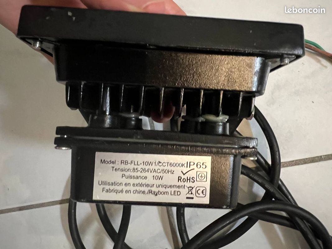 Projecteur LED d'extérieur (équivalent 100 W) 6000K (image 1)