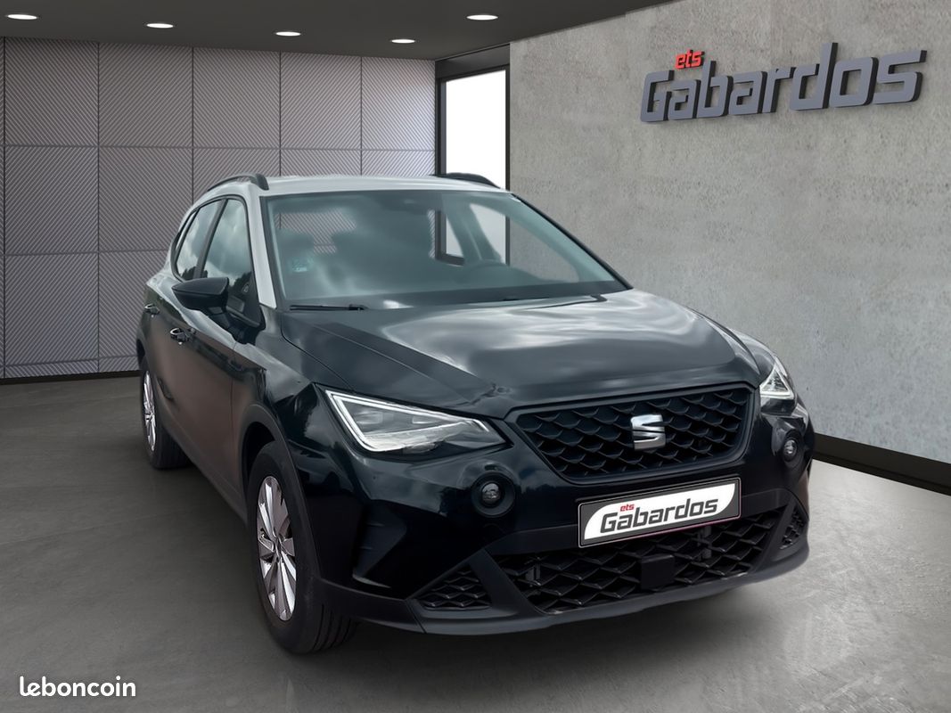 Seat Arona 1.0 TSI 115 BVM 6 STYLE EDITION SPECIAL PHASE 2 BI-TON NOIR METAL TOIT BLANC (image 10)
