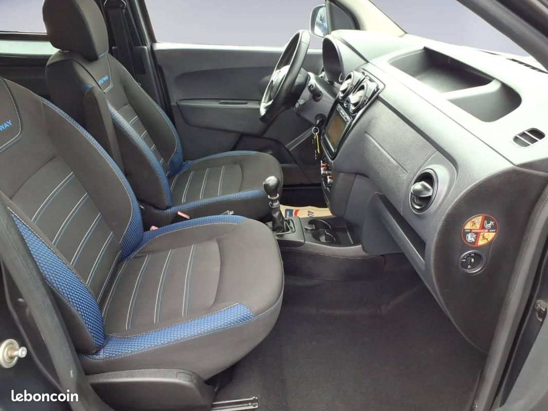 Dacia Dokker 1.5 BLUE DCI 95CV Stepway (image 7)