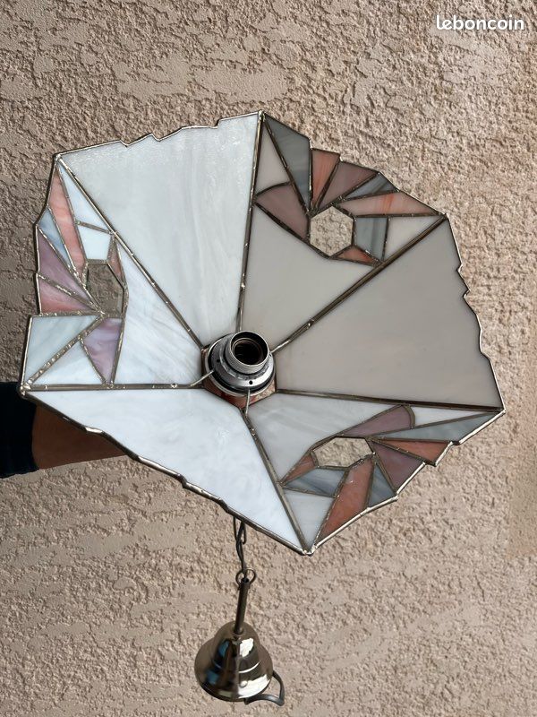 Lustre en vitrail (image 3)