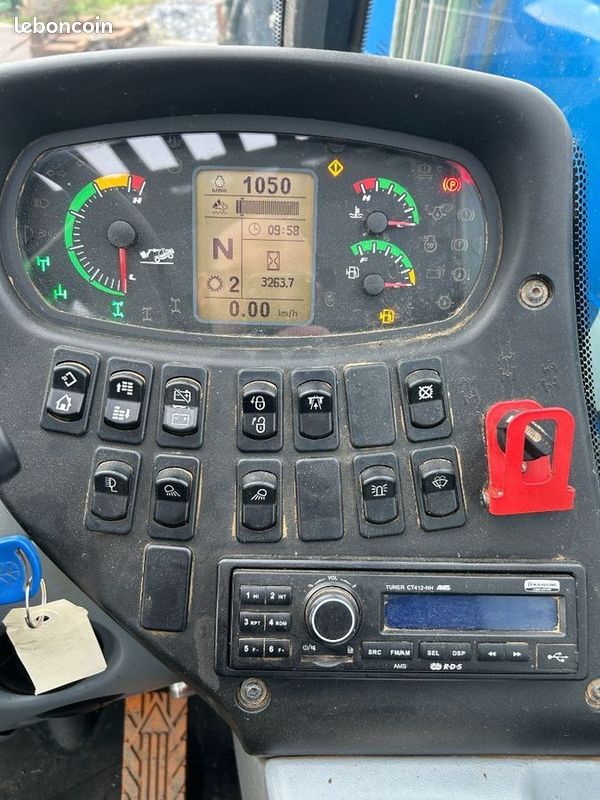 New Holland LM 6.32 (image 9)