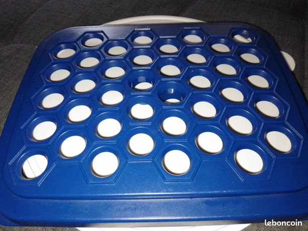TUPPERWARE PLAQUE À ravioles party Très bon état EUR 14,90 - FR