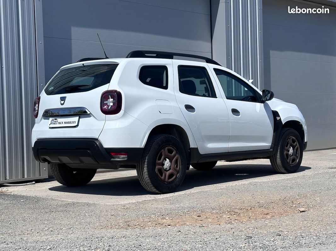 Dacia Duster DCI 95 2 places (image 2)