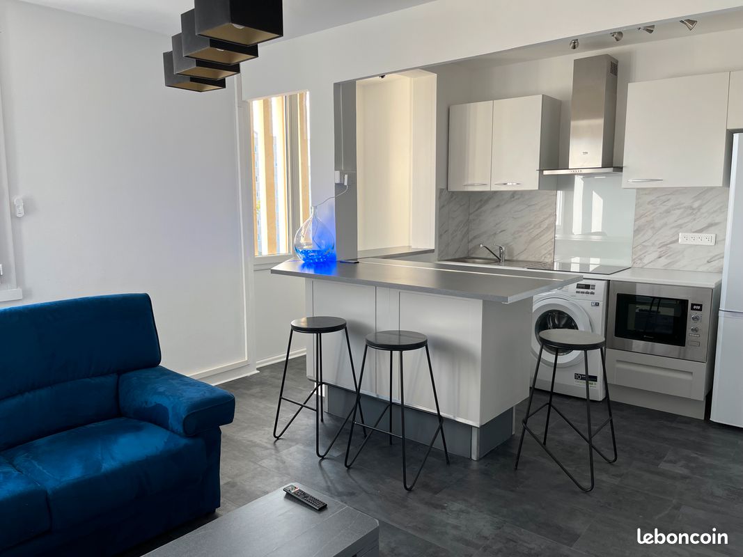 Appartement 2 pièces 45 m² · à Roanne · 45 m² · 700 €