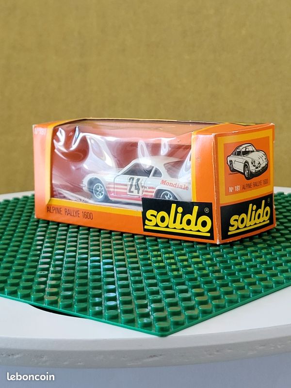 Miniature Solido 1/43 – Alpine Rallye 1600 – Réf 181 – Bleue – Occasion Boîte Fermée