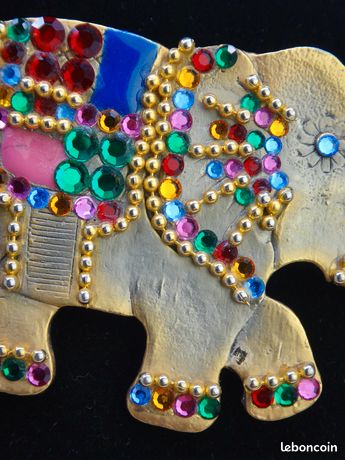 Broche éléphant En Alliage Doré - Bijou Fantaisie Intemporel - Occasion