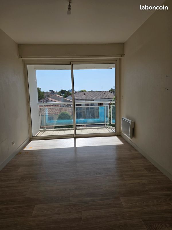 Appartement 2 pièces 43 m² · à Niort · 43 m² · 550 €