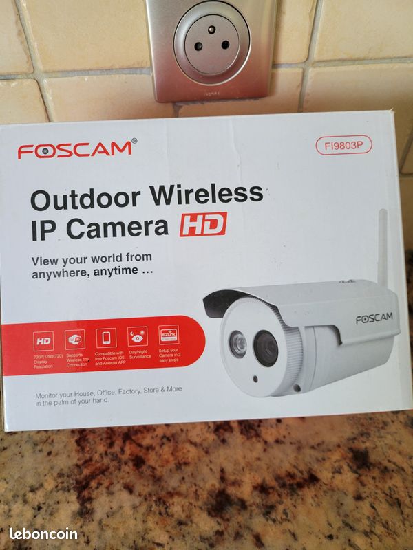 V5P Foscam Wi-Fi IP Caméra de surveillance 3072 x 1728 pixels R683862