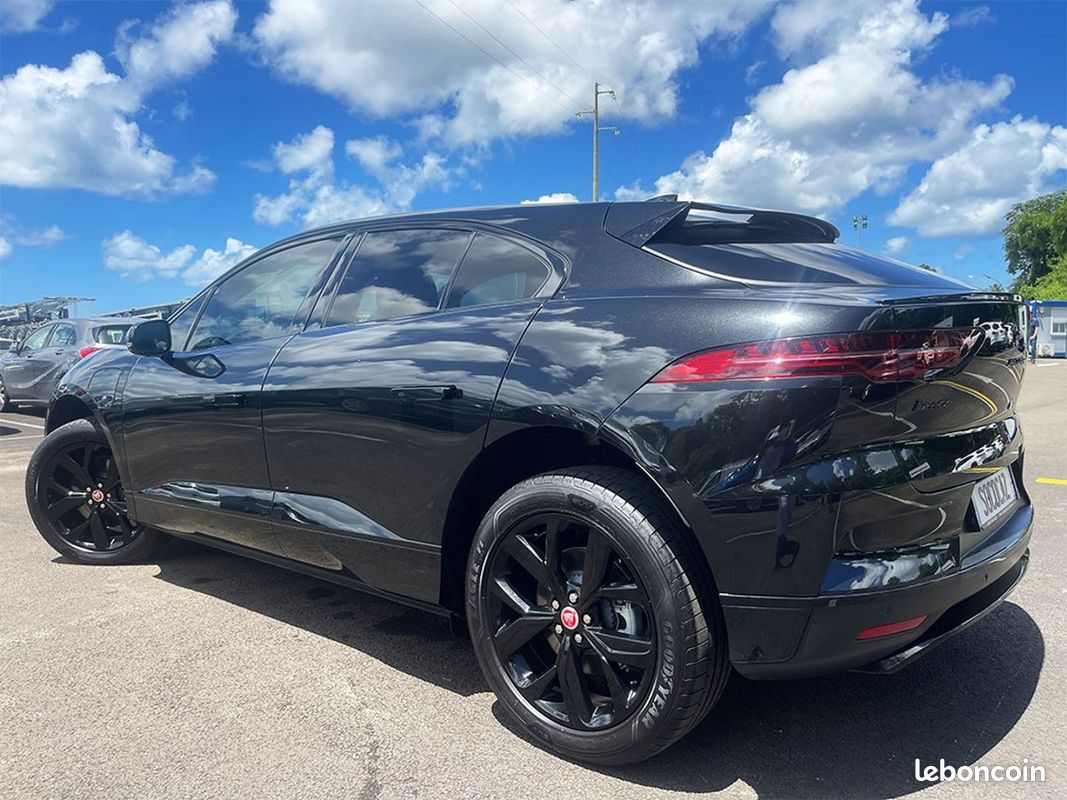 Jaguar I-PACE EV400 BLACK AWD (image 4)