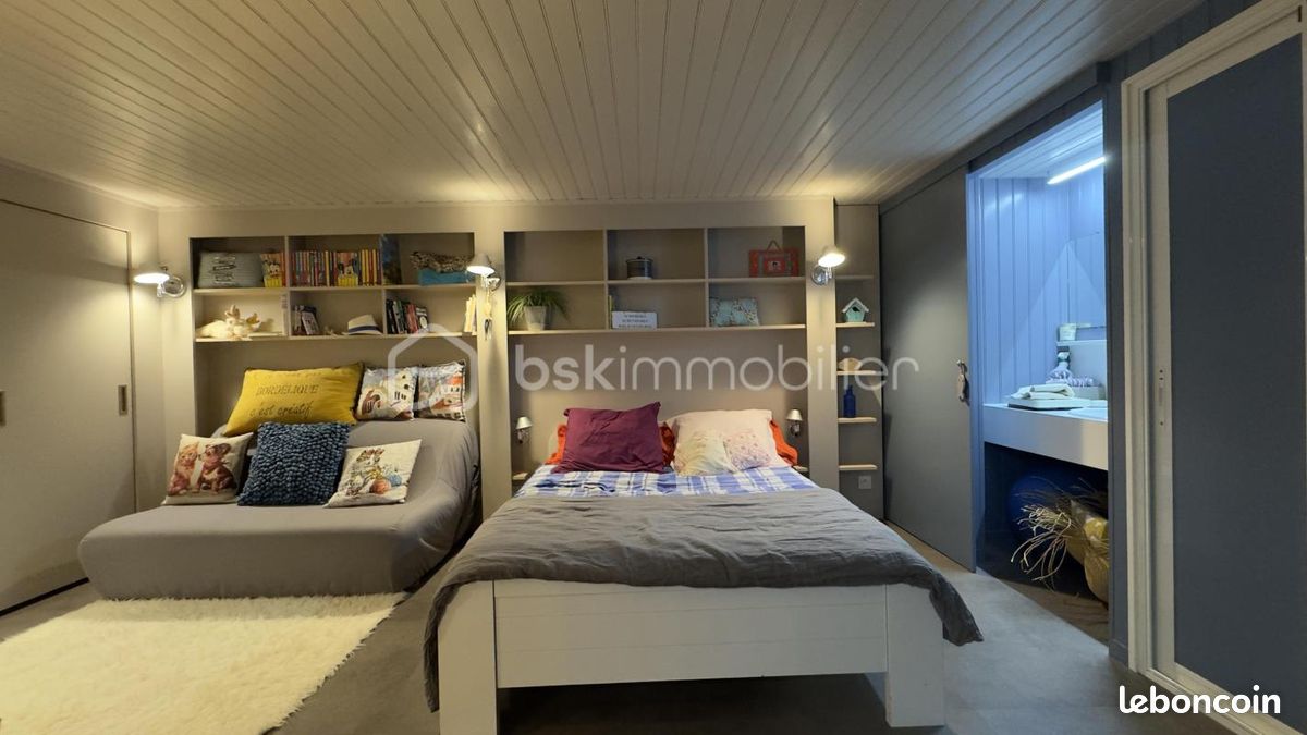 Villa 5 pièces 320 m² (image 11)