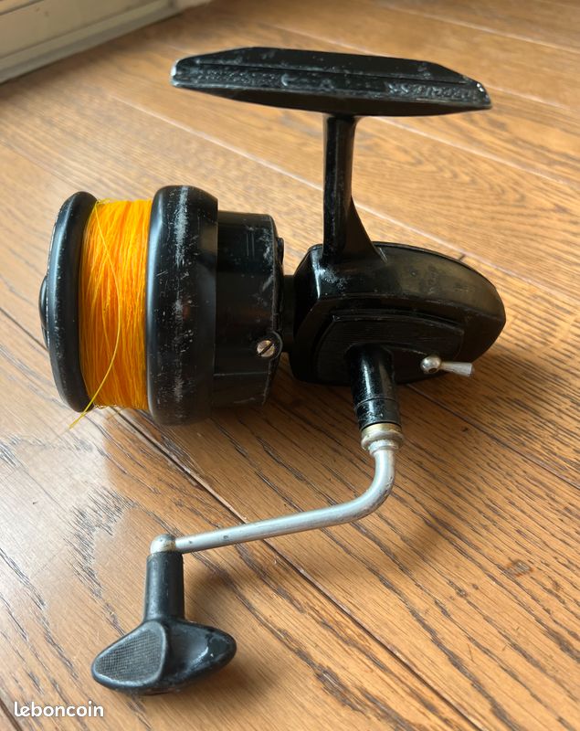 MOULINET DE PÊCHE Vintage Daiwa GS700RD +Boite EUR 84,39 - FR