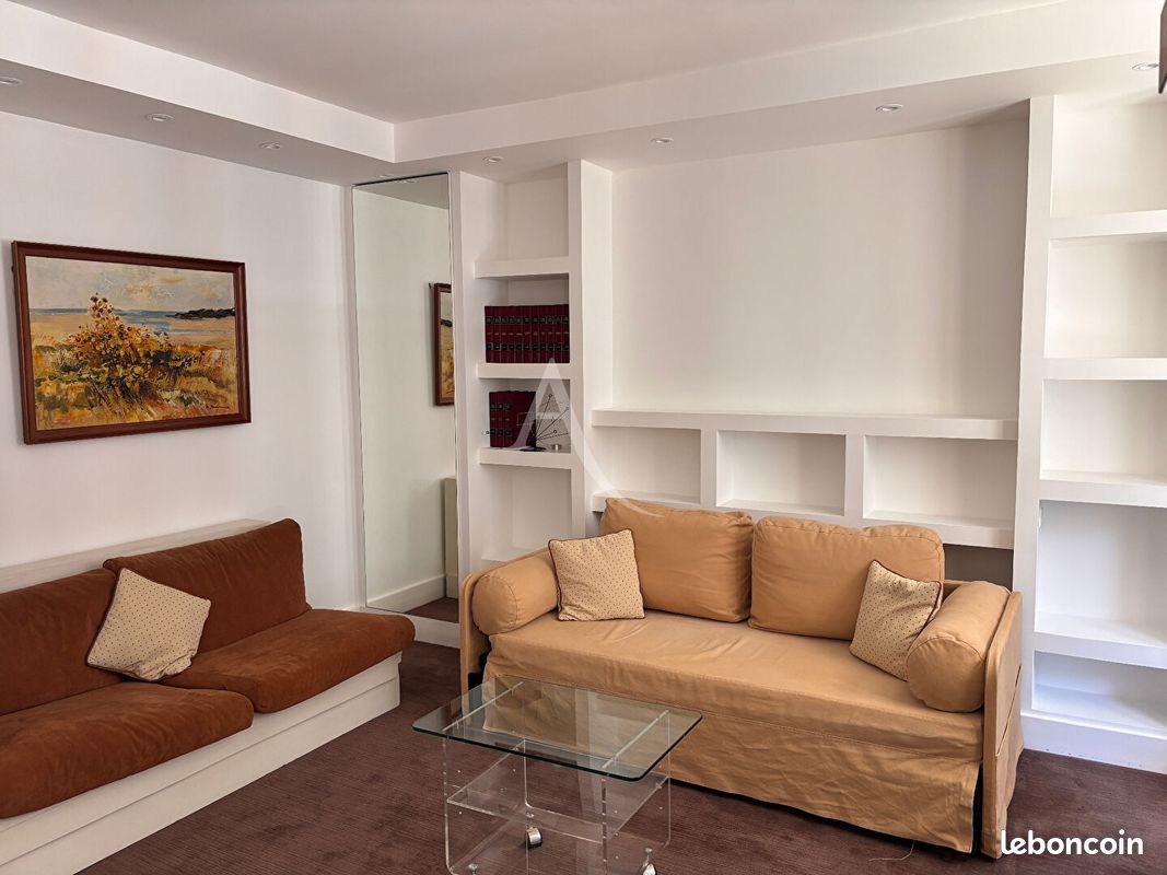 Appartement 2 pièces 60 m² · à Paris · 60 m² · 2 300 €/mois