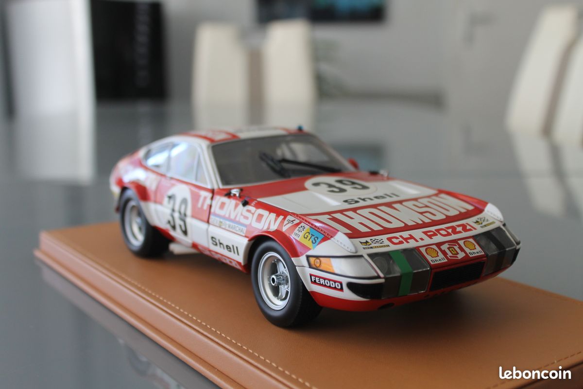 Miniature Solido - Ferrari 365 GTS 4 1/18 - Jaune Avec Hardtop Amovible - Occasion