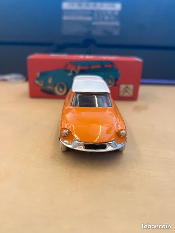 Quiralu reproductie - Schaal 1/43 - Citroën DS break