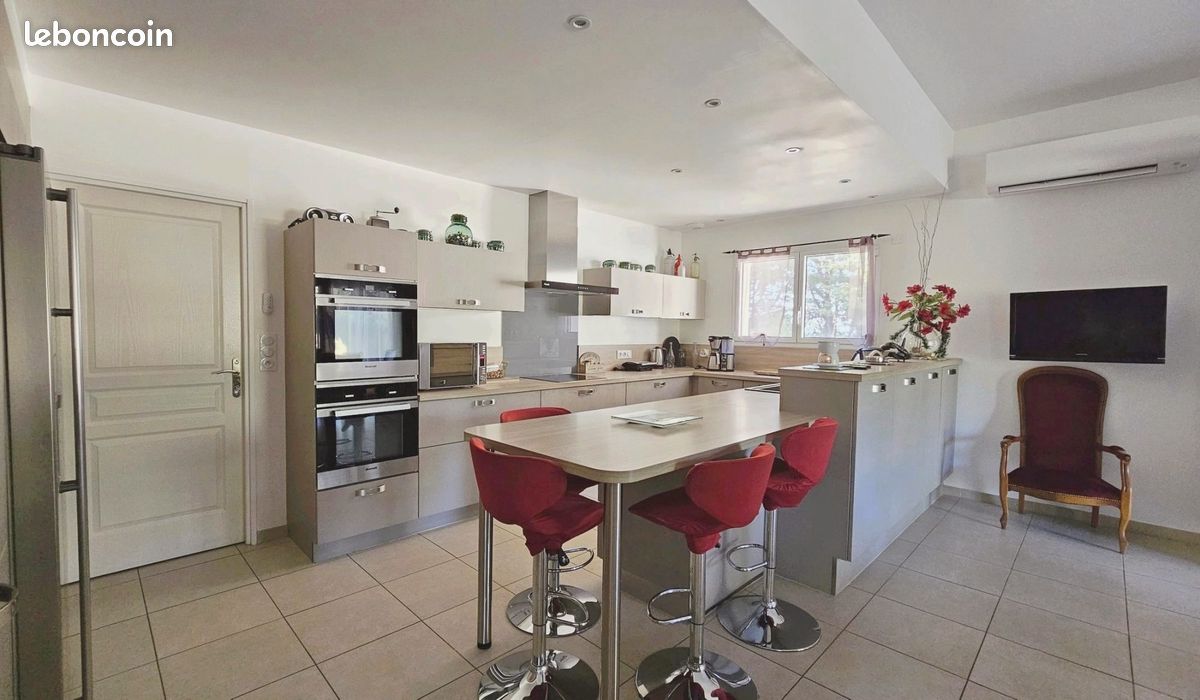 Villa 6 pièces 196 m² (image 11)