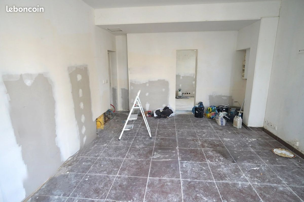 Immeuble 135 m² Aulnay-sous-Bois (image 2)