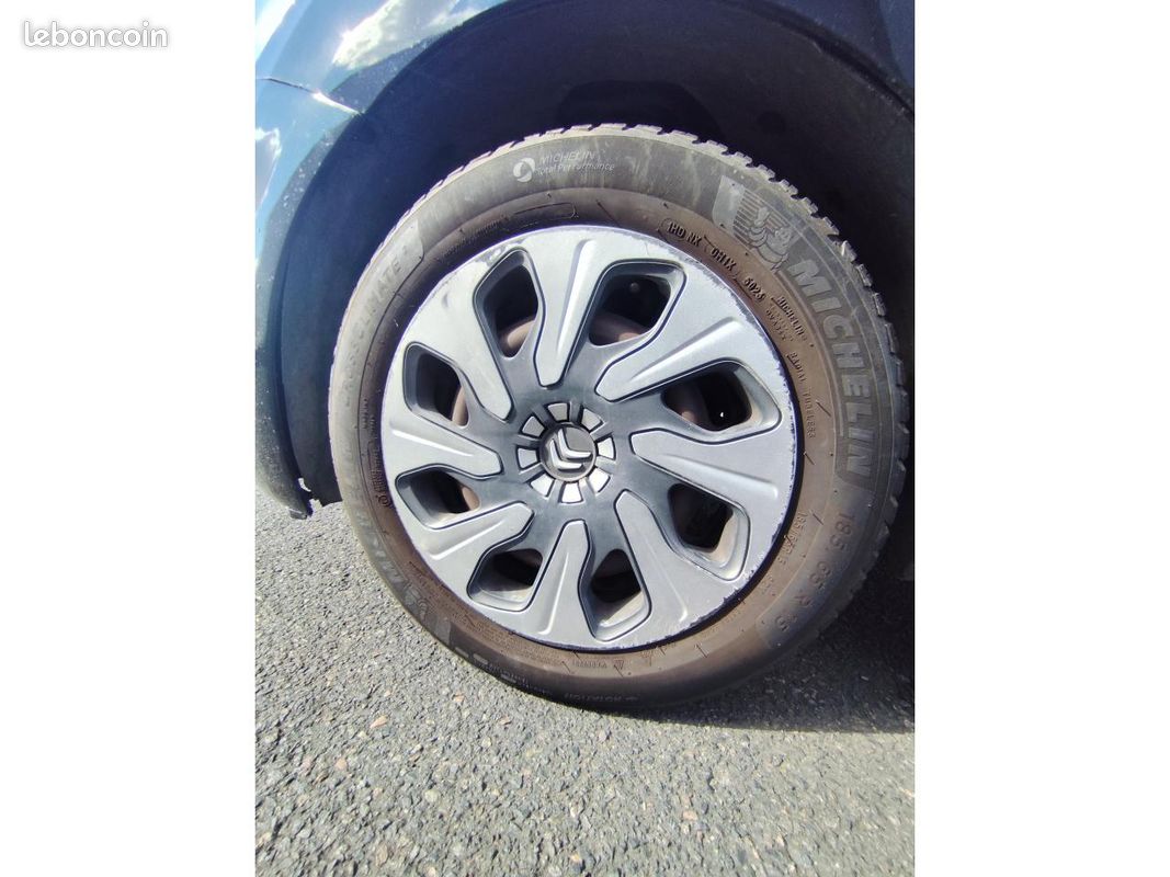 CITROEN C3 1.2 PureTech 12V - 82 2009 BERLINE Confort PHASE 2 (image 27)