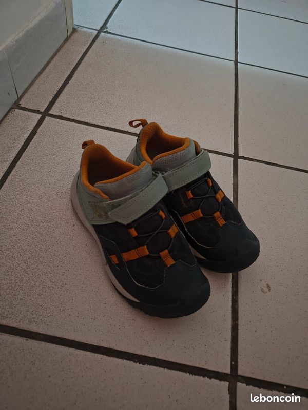 Chaussures randonnée garçon 27 (image 1)