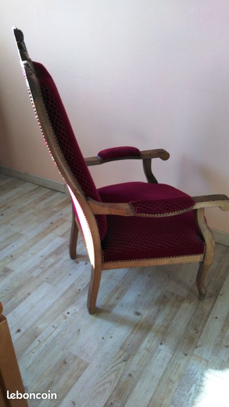 Fauteuil Voltaire estampillé J Ranselme